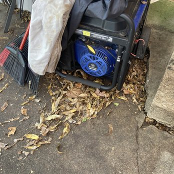Jason's Lawn Service - 11/20/24 they just left - Landscaping Near Me - Itasca, Texas