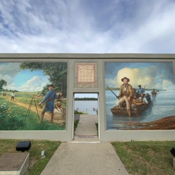 Flood Wall Murals - Landmarks & Historical Buildings Near Me - Paducah, Kentucky