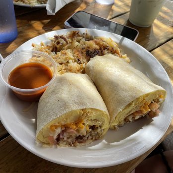 Basecamp Dinette - Breakfast Burrito - Coffee & Tea Near Me - Burbank, California Basecamp Dinette - Breakfast Burrito - Coffee & Tea Near Me - Burbank, California