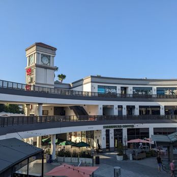 Landmark Theatres Sunset - Cinema Near Me - Los Angeles, California