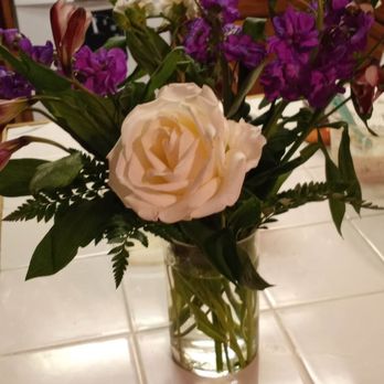 Miracle Flowers - Flower I got - Florists Near Me - Folsom, California Miracle Flowers - Flower I got - Florists Near Me - Folsom, California