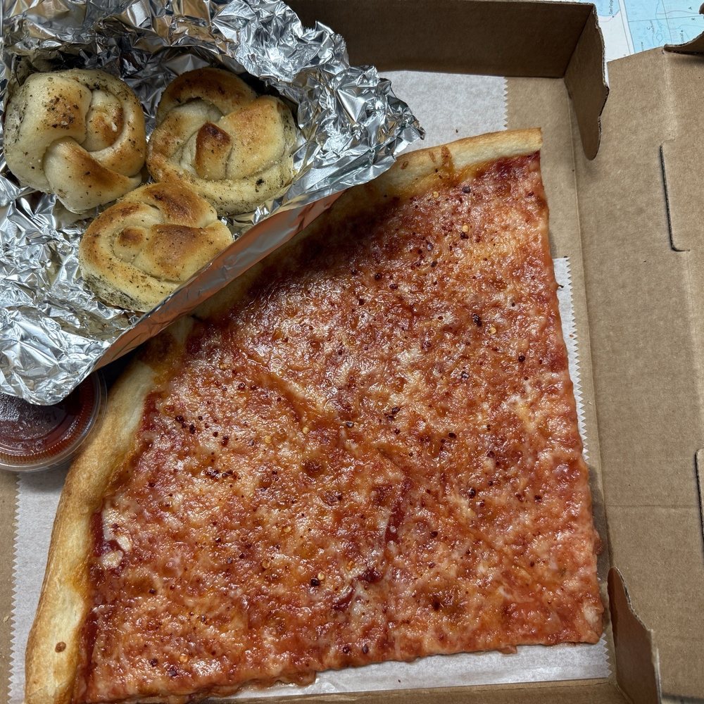 Lucia Pizza - Two plain slices and garlic knots - Pizza Near Me - Flushing, New York Lucia Pizza - Two plain slices and garlic knots - Pizza Near Me - Flushing, New York