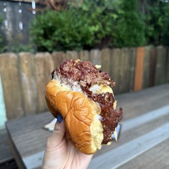 Best Intentions - Cheeseburger - Dive Bars Near Me - Chicago, Illinois Best Intentions - Cheeseburger - Dive Bars Near Me - Chicago, Illinois