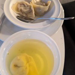 Bento Asian Cuisine - Wonton Soup