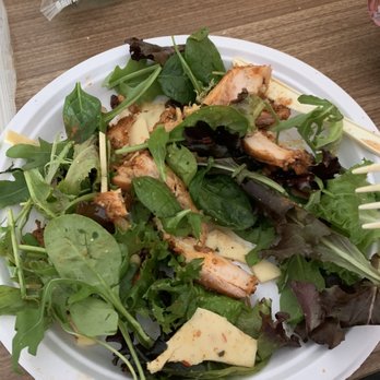 Wegmans - Spring mix, cayenne pepper cheese, slow smoked chicken pre-made - Grocery Near Me - Cherry Hill, New Jersey