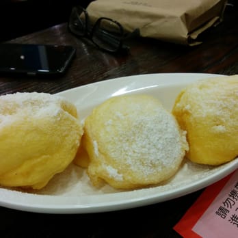 好德來小籠包店 - Buns with creamy custard inside - Shanghainese Near Me - Hong Kong, HK