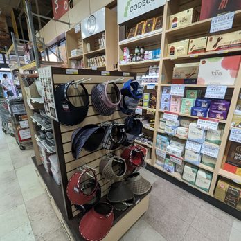 PAT Thornhill Market - Grocery Near Me - Thornhill, Ontario