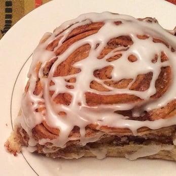 Mimie's Delect-A-Bowls - Vegan cinnamon roll. :) - Imported Food Near Me - Columbia, South Carolina