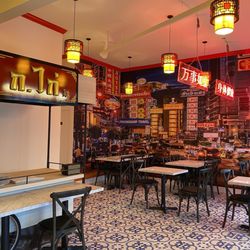 KorKai Thai Restaurant - Seating area
