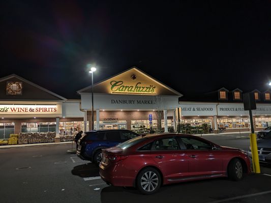 Caraluzzi's Danbury Market by null