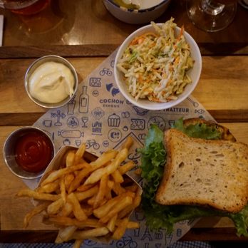 Cochon Dingue - nomnomnom - Breakfast & Brunch Near Me - Quebec City, Quebec Cochon Dingue - nomnomnom - Breakfast & Brunch Near Me - Quebec City, Quebec