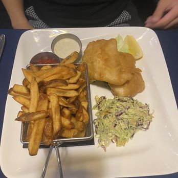 Diana's Oyster Bar And Grill - Fish& chips - Seafood Near Me - Markham, Ontario