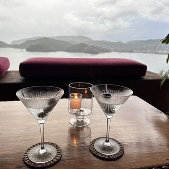 Amuleto - Martinis with a cloudy view. - Breakfast & Brunch Near Me - Zihuatanejo, GRO Amuleto - Martinis with a cloudy view. - Breakfast & Brunch Near Me - Zihuatanejo, GRO