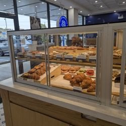 Paris Baguette - Self serve pastry case.