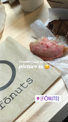 fōnuts donut bakery by null