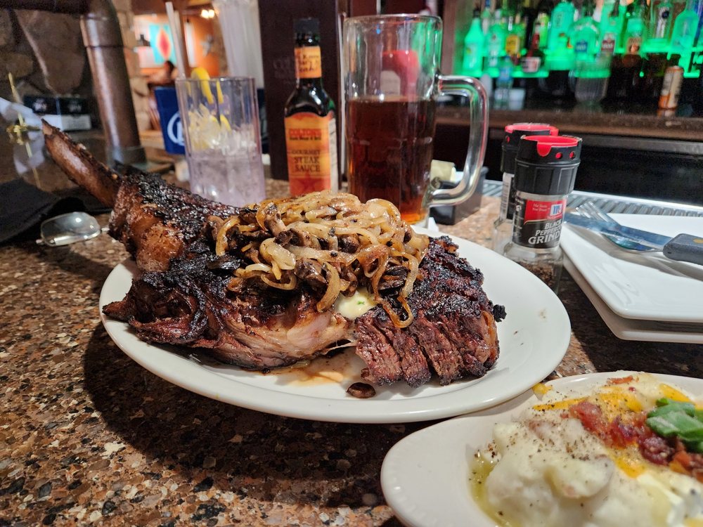 COLTON’S STEAKHOUSE & GRILL Updated September 2024 42 Photos & 69 Reviews 2114 N Westwood