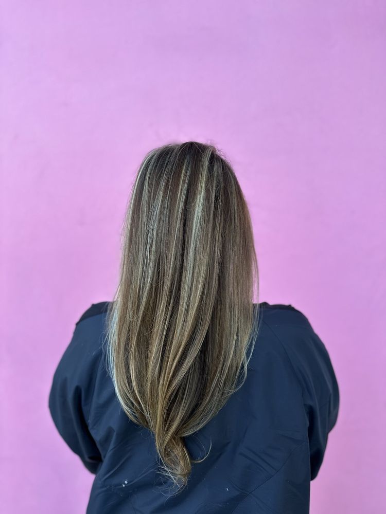 Sullo Salon & Day Spa Image