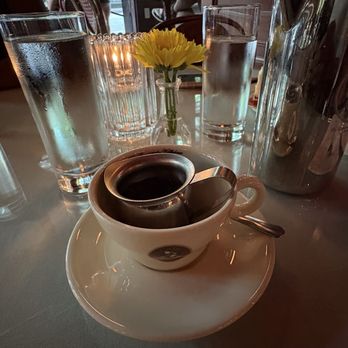 Cafe Intermezzo - Midtown - Tea presentation - Cafes Near Me - Atlanta, Georgia Cafe Intermezzo - Midtown - Tea presentation - Cafes Near Me - Atlanta, Georgia