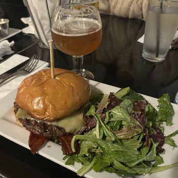 The Back Abbey - Claremont - Back Abbey burger - Burgers Near Me - Claremont, California