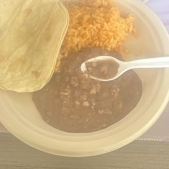 Nina's Taqueria - Rice, beans and tortillas - Mexican Near Me - Los Gatos, California Nina's Taqueria - Rice, beans and tortillas - Mexican Near Me - Los Gatos, California