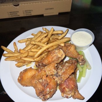 The Village Idiot - Garlic butter wings - Pizza Near Me - Columbia, South Carolina The Village Idiot - Garlic butter wings - Pizza Near Me - Columbia, South Carolina