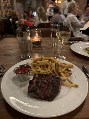 Clay Pigeon Food & Drink by null