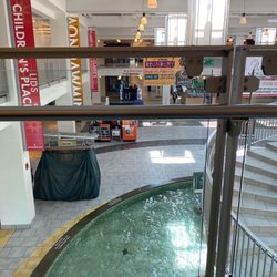 Mondawmin Mall - The mall when the stores are just opening.