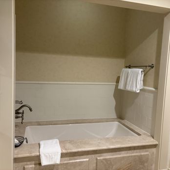 The Hotel Hershey - Hotels Near Me - Hershey, Pennsylvania The Hotel Hershey - Hotels Near Me - Hershey, Pennsylvania