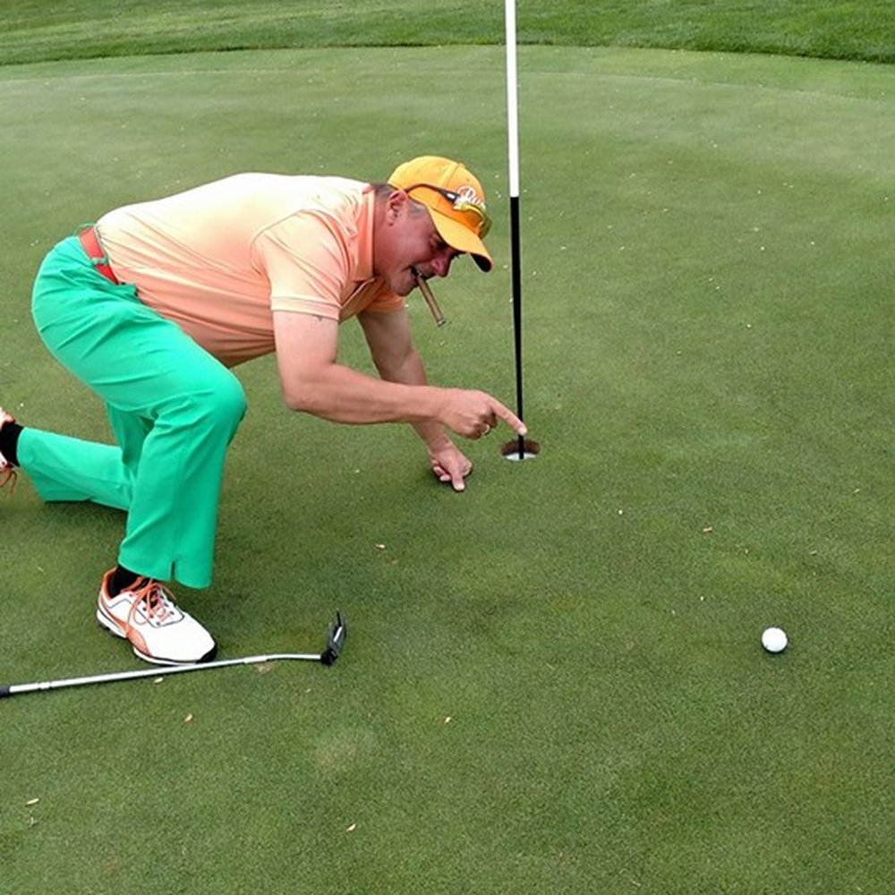 Jack Frost - IF you have the guts . you can go over the trees and dive the green on a Par 4 . I got lucky . again the greens are perfect - Golf Near Me - Blakeslee, Pennsylvania