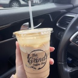 Small iced vanilla latte Small iced vanilla latte
