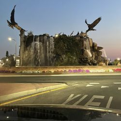 Roundabout is so cool and its close to Candlewood