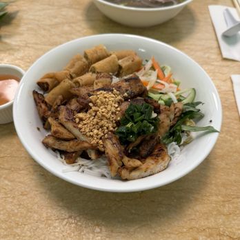 Stadium Pho - Vermicelli - BBQ chicken & egg rolls - Vietnamese Near Me - Honolulu, Hawaii