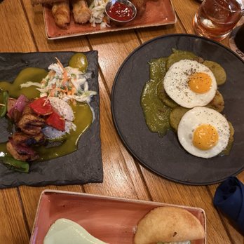 Strong Water Tavern - Everything we ordered - Caribbean Near Me - Orlando, Florida