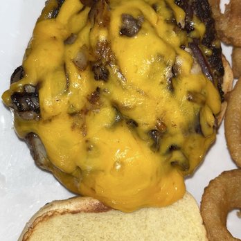 Audie's Restaurant - American Near Me - Mackinaw City, Michigan