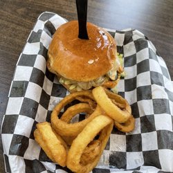 Twisted Burger - Hot chic