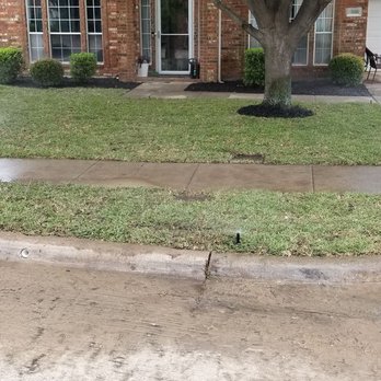Guerrero Landscape - Front yard Finished. Shows how subtle outlet pipe in curb is. - Landscaping Near Me - Dallas, Texas Guerrero Landscape - Front yard Finished. Shows how subtle outlet pipe in curb is. - Landscaping Near Me - Dallas, Texas