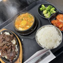 Yori Yori - Beef Ribeye + Tofu Soup combo