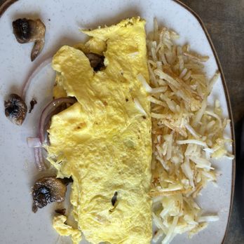 Country Pride - 04/19/2026 omelet with hash browns - American Near Me - Greenland, New Hampshire