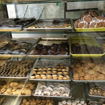 Du Bois Pastry - Cookies for days - Bakeries Near Me - Elmhurst, New York Du Bois Pastry - Cookies for days - Bakeries Near Me - Elmhurst, New York