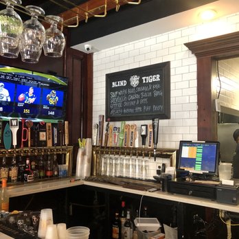 Blind Tiger Pub - American Near Me - Charleston, South Carolina
