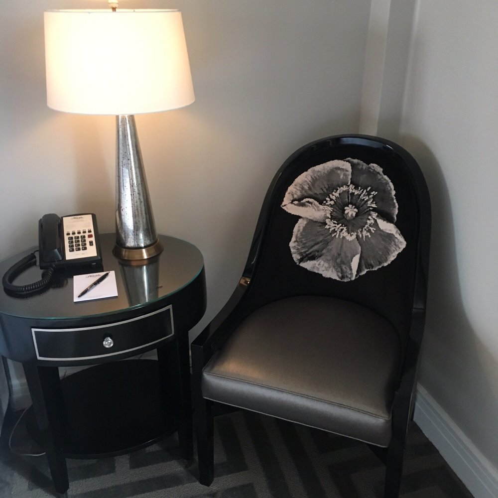 Montecito Inn - Chair in the room - Hotels Near Me - Santa Barbara, California Montecito Inn - Chair in the room - Hotels Near Me - Santa Barbara, California