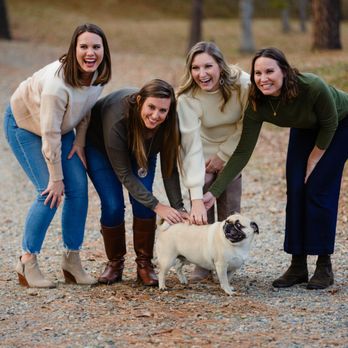 Carrie Jenkins Photography - Outdoor Family Photos Dog Photo Bomb - Event Photography Near Me - Oakhurst, California Carrie Jenkins Photography - Outdoor Family Photos Dog Photo Bomb - Event Photography Near Me - Oakhurst, California