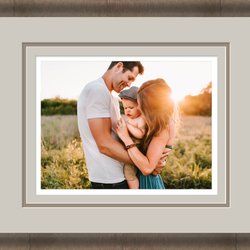 The Great Frame Up - Frist day out with Mom and Dad