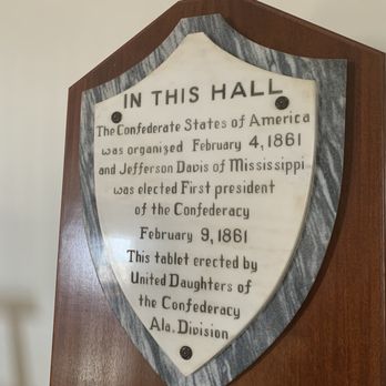 Alabama State Capitol - Landmarks & Historical Buildings Near Me - Montgomery, Alabama