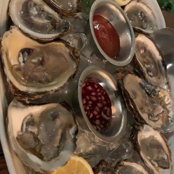 Il Falco - Bluepoint oysters - Italian Near Me - Long Island City, New York