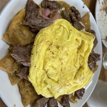 Manny's Cafe - Southern style chiliquilas - Breakfast & Brunch Near Me - Carol Stream, Illinois
