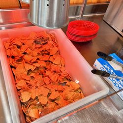 Los Charros Taqueria - Complimentary chips