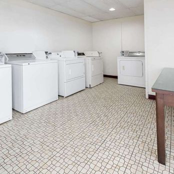 Knights Inn Longview - Laundry - Hotels Near Me - Longview, Texas Knights Inn Longview - Laundry - Hotels Near Me - Longview, Texas