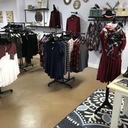 Izzies Boutique