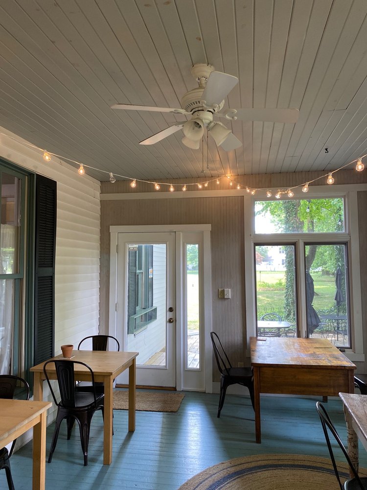 SYCAMORE FARM B & B TEA ROOM Updated August 2024 5001 E Poplar Dr